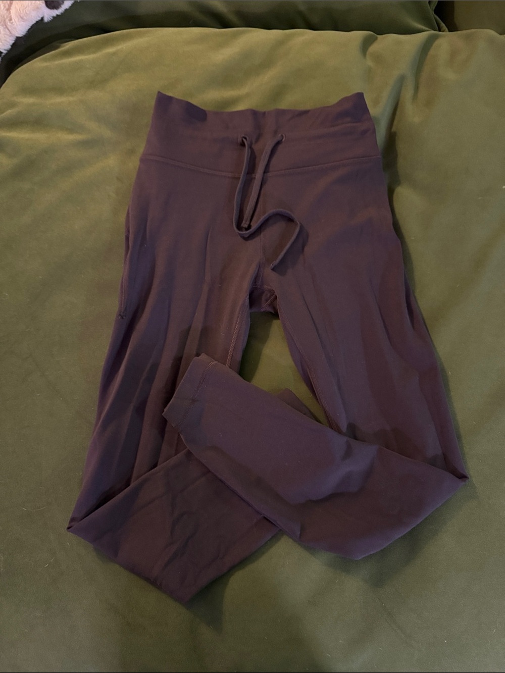 Like new Lululemon Groove HR tight *Warm in Sequoia